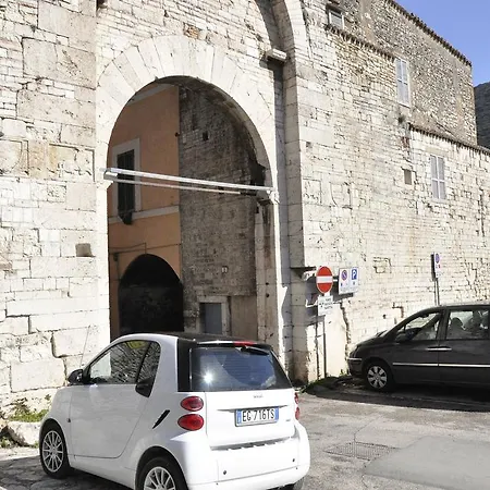 Porta Monterone